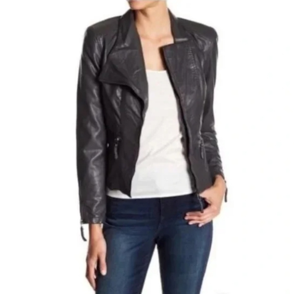 NwT Blank NYC Tailored Vegan Leather Biker Moto Jacket Black Size Small - Picture 4 of 14